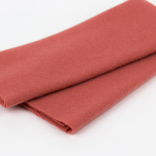 LN25 - Merino Wool Fabric Salmon WonderFil