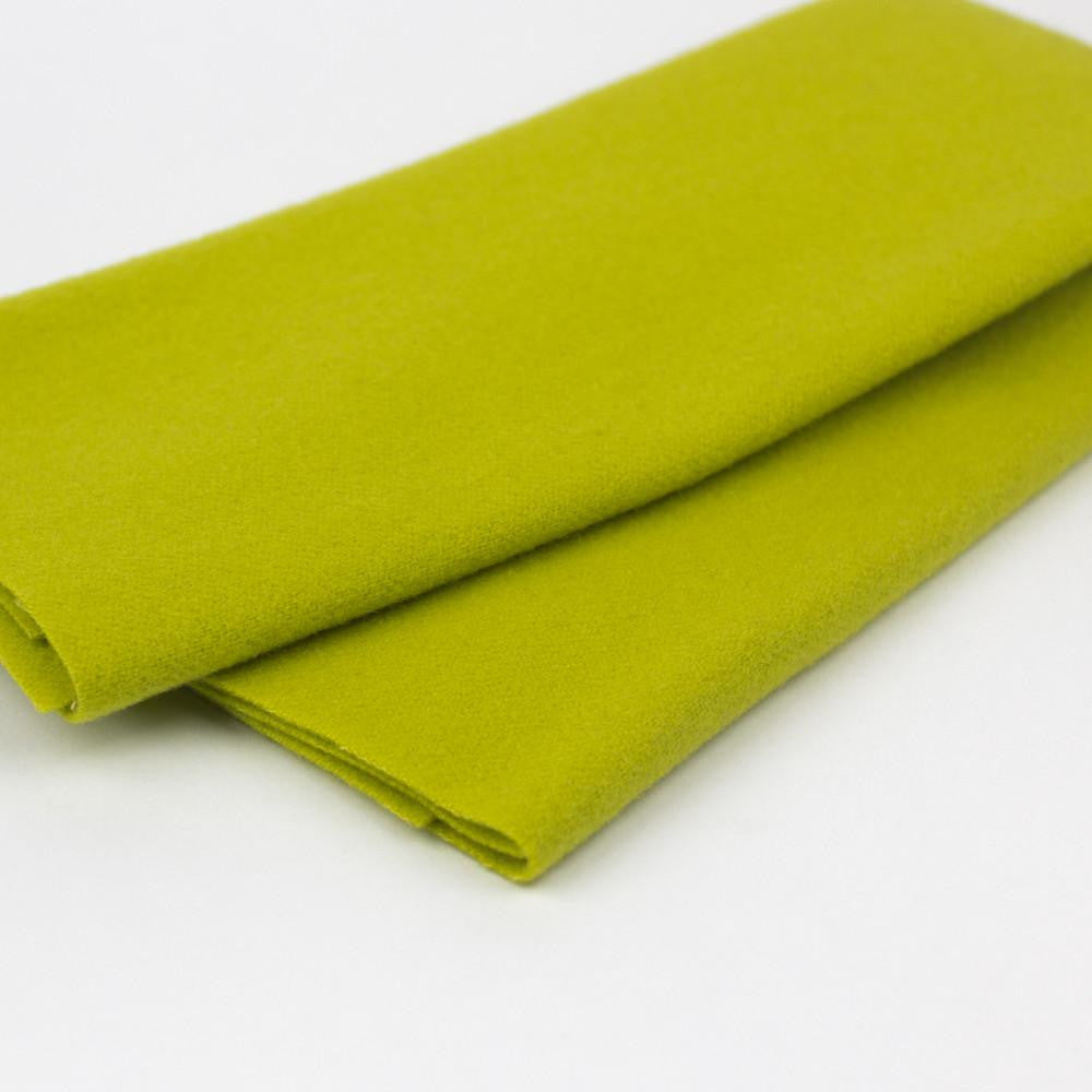 LN10 - Merino Wool Fabric Spring Leaf WonderFil