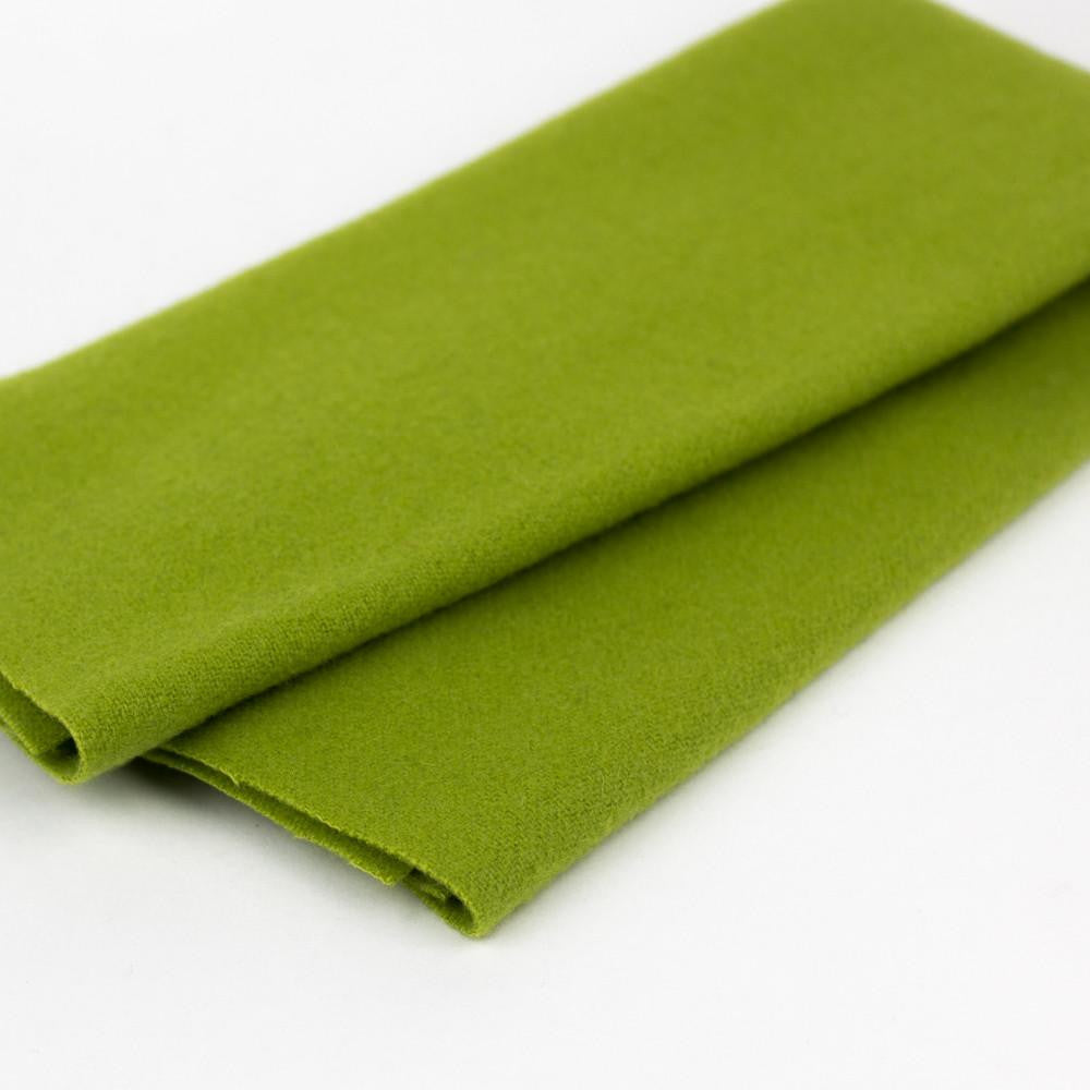 LN12 - Merino Wool Fabric Avocado WonderFil