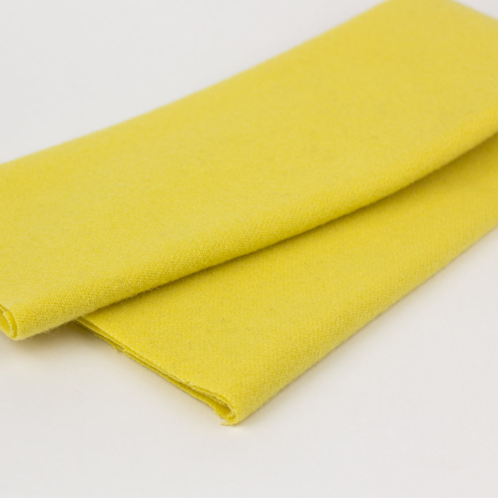 LN31 - Merino Wool Fabric Creamed Butter WonderFil