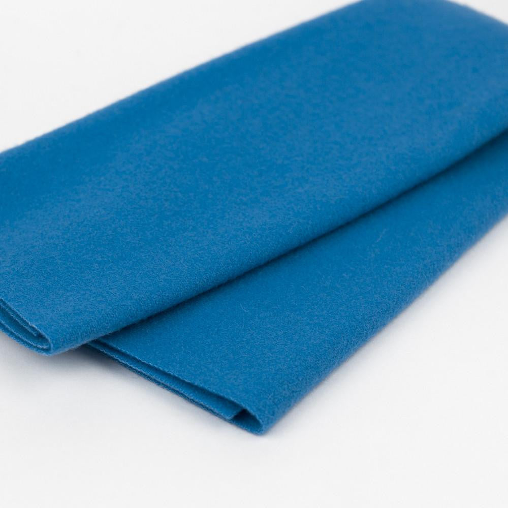 LN56 - Merino Wool Fabric Crystal Blue WonderFil