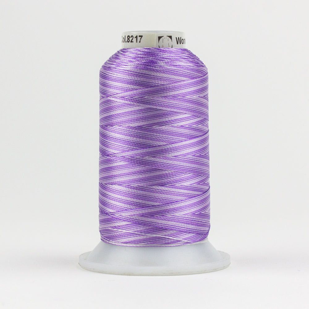 R8217 - Splendor‚Ñ¢ 40wt Rayon Lilac Thread WonderFil